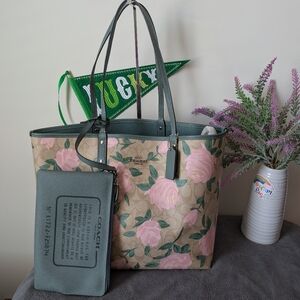 Coach Reversible City Tote With Pink Rose Print